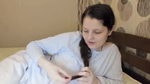 Snapshot of annaahcharm chatting on January 7, 2026, 5:26 pm annaahcharm online show from January 7, 2026, 5:26 pm