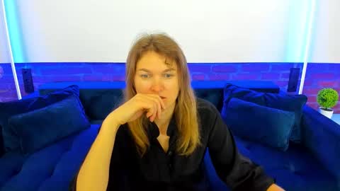 Annabel online show from November 2, 2025, 6:38 am