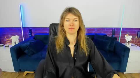 Snapshot of annabel_xxx chatting on February 15, 2026, 6:32 am Annabel online show from February 15, 2026, 6:32 am