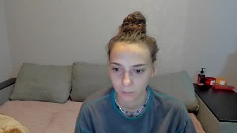 annabishop online show from December 1, 2025, 1:32 am