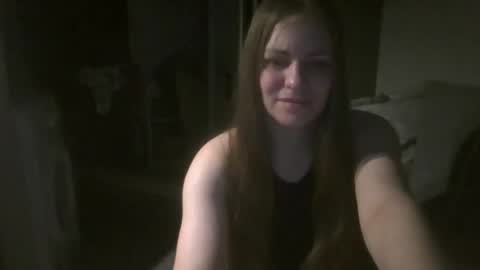 annadiamond1 online show from October 25, 2025, 10:37 pm