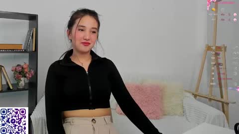 Snapshot of annaelfi chatting on February 22, 2025, 2:39 am Anna online show from February 22, 2025, 2:39 am