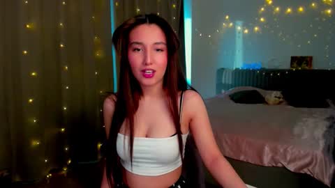 Snapshot of annaelfi chatting on December 15, 2025, 7:12 am Anna online show from December 15, 2025, 7:12 am