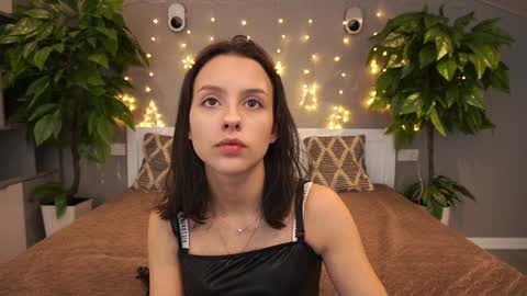 Snapshot of annaelys chatting on January 18, 2025, 3:42 am Anna online show from January 18, 2025, 3:42 am