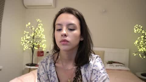 Snapshot of annaelys chatting on January 24, 2025, 2:49 am Anna online show from January 24, 2025, 2:49 am