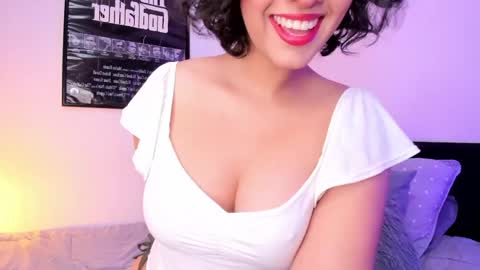 annafoox_ online show from May 16, 2026, 12:48 pm