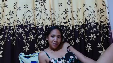 Snapshot of annahhotgirl chatting on February 21, 2025, 6:48 pm annahhotgirl online show from February 21, 2025, 6:48 pm