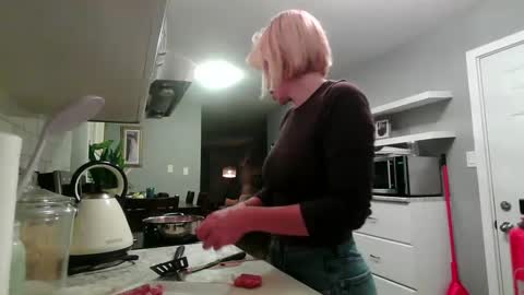 Snapshot of annakayathome chatting on October 7, 2025, 3:25 am Anna Kay online show from October 7, 2025, 3:25 am