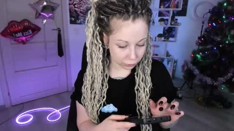 Snapshot of annanebula chatting on January 8, 2026, 2:58 am Anna online show from January 8, 2026, 2:58 am