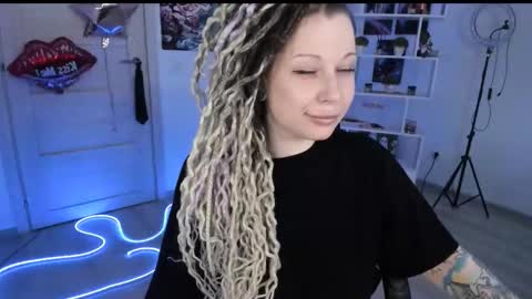 Snapshot of annanebula chatting on February 5, 2026, 11:15 am Anna online show from February 5, 2026, 11:15 am