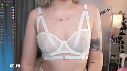 Anna online show from January 21, 2025, 6:23 pm