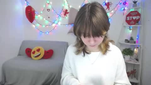 Snapshot of annawestt chatting on February 6, 2026, 9:01 am Anna online show from February 6, 2026, 9:01 am