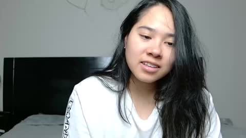 Anna online show from November 5, 2025, 4:12 am