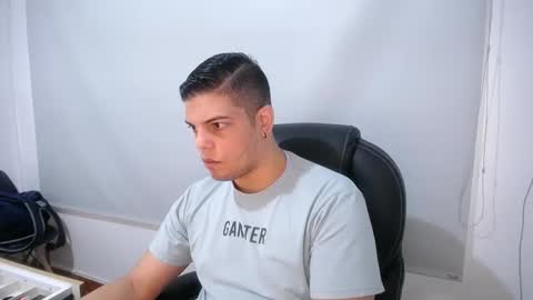 Anndy Hardy online show from March 7, 2025, 12:23 pm