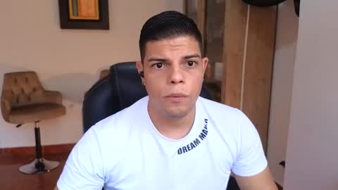 Anndy Hardy online show from October 23, 2025, 9:02 pm