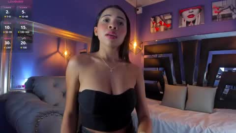 Snapshot of anne_brown1 chatting on November 5, 2025, 5:46 pm Anne online show from November 5, 2025, 5:46 pm