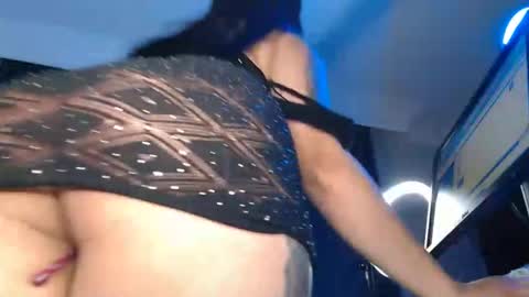 Anne  online show from September 10, 2025, 5:57 pm