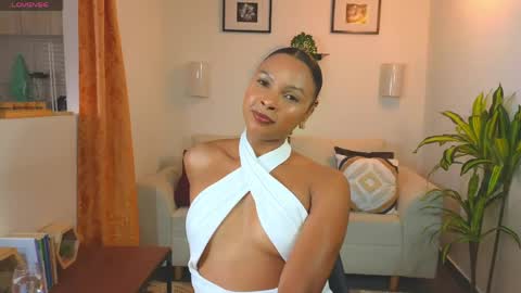 anne_rachel online show from May 26, 2026, 6:48 pm