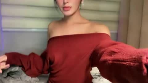 Snapshot of annedee_ chatting on December 15, 2025, 8:29 am Kim online show from December 15, 2025, 8:29 am