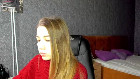 Snapshot of annee_morris chatting on February 18, 2025, 1:10 am Anne online show from February 18, 2025, 1:10 am