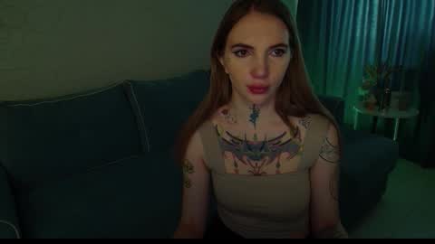 Snapshot of annetenet chatting on February 19, 2026, 8:10 am Annet online show from February 19, 2026, 8:10 am