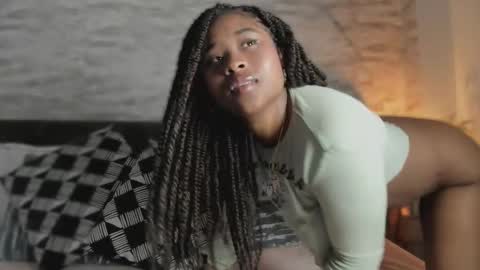 Snapshot of anneth__m chatting on February 9, 2026, 7:51 pm Anneth online show from February 9, 2026, 7:51 pm