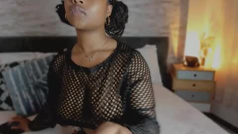 Snapshot of anneth__m chatting on March 14, 2026, 7:41 pm Anneth online show from March 14, 2026, 7:41 pm