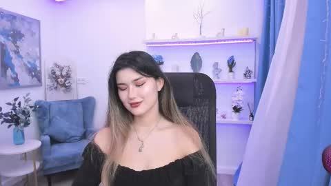 Snapshot of annetli chatting on January 14, 2026, 11:16 am annetli online show from January 14, 2026, 11:16 am