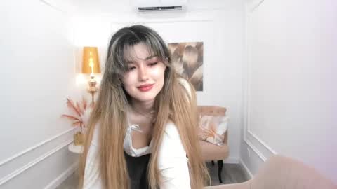 annetli online show from May 15, 2026, 4:30 am