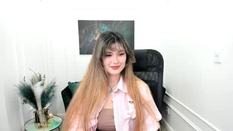 annetli online show from May 22, 2026, 5:14 am