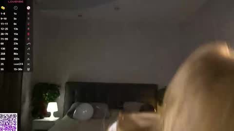 Snapshot of annettaregino chatting on November 9, 2025, 7:12 pm Eva online show from November 9, 2025, 7:12 pm