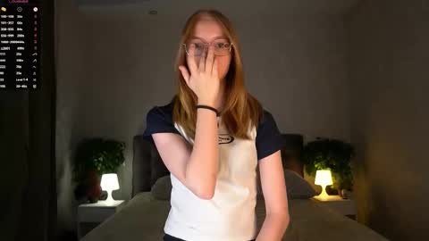 Snapshot of annettaregino chatting on November 22, 2025, 6:51 pm Eva online show from November 22, 2025, 6:51 pm