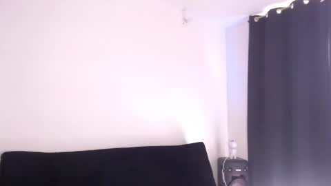 Snapshot of anni_wine___ chatting on September 20, 2025, 8:54 pm ANNI online show from September 20, 2025, 8:54 pm