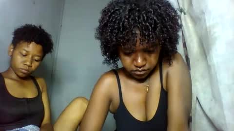 annick98 online show from February 14, 2026, 6:37 pm