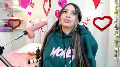 Snapshot of annie_karlsson__ chatting on February 12, 2025, 3:29 am online show from February 12, 2025, 3:29 am