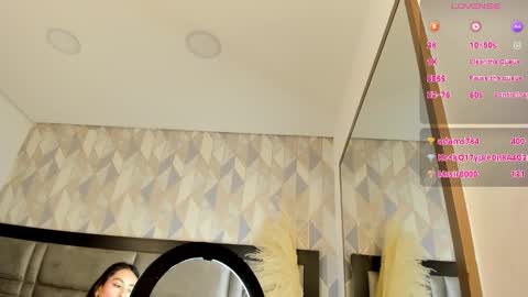 Snapshot of annie_karlsson__ chatting on March 7, 2025, 5:18 am online show from March 7, 2025, 5:18 am