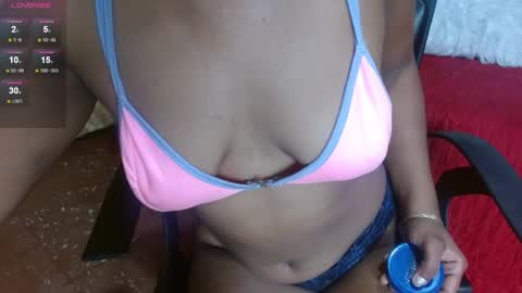 Snapshot of annie_scott_ chatting on January 4, 2025, 7:34 pm annie_scott_ online show from January 4, 2025, 7:34 pm
