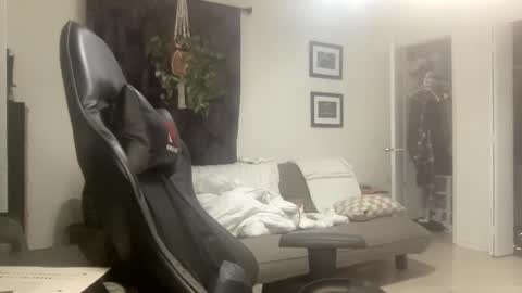 Snapshot of annie_xxx111 chatting on December 4, 2024, 6:00 am annie_xxx111 online show from December 4, 2024, 6:00 am