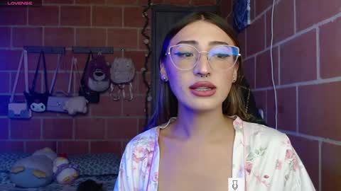 Annie online show from December 28, 2024, 2:10 pm