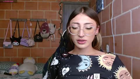 Annie online show from January 16, 2025, 5:01 pm