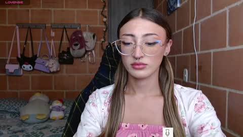 Annie online show from January 17, 2025, 4:26 pm