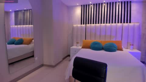 Snapshot of anniemonroe1 chatting on February 1, 2026, 11:53 am Annie Monroe online show from February 1, 2026, 11:53 am