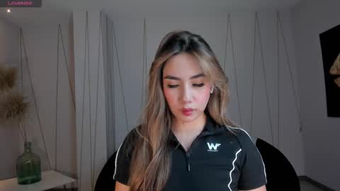 Snapshot of anniemonroe1 chatting on February 11, 2026, 11:48 am Annie Monroe online show from February 11, 2026, 11:48 am