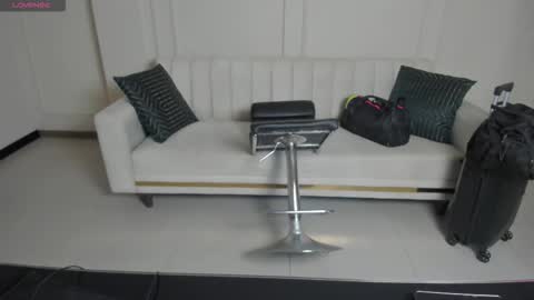 Snapshot of anniemonroe1 chatting on February 28, 2026, 11:11 am Annie Monroe online show from February 28, 2026, 11:11 am