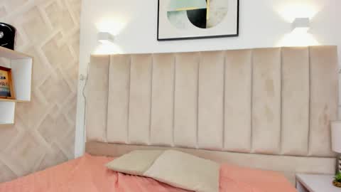 Snapshot of anniie_queen chatting on November 29, 2025, 2:58 am Annie Queen online show from November 29, 2025, 2:58 am