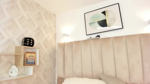 Snapshot of anniie_queen chatting on February 5, 2026, 4:17 am Annie Queen online show from February 5, 2026, 4:17 am