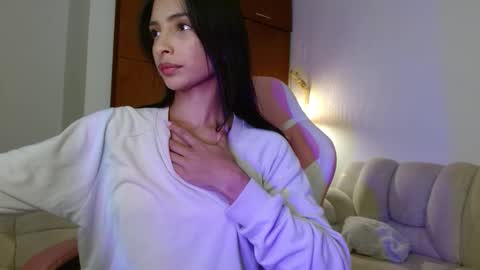 AnnaS online show from March 25, 2026, 3:23 am