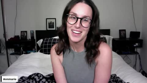 Snapshot of annmarieferrara chatting on January 9, 2026, 3:42 am Ann online show from January 9, 2026, 3:42 am