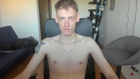 Snapshot of annonimsick chatting on October 29, 2025, 2:30 pm online show from October 29, 2025, 2:30 pm