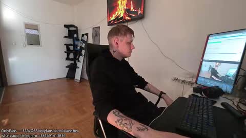 Snapshot of annonimsick chatting on October 30, 2025, 8:16 am online show from October 30, 2025, 8:16 am